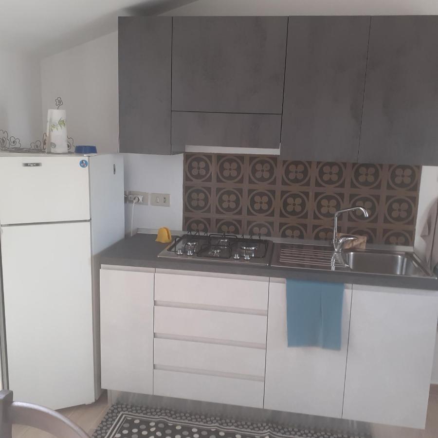 A Casa Dell'Artista Apartment Чефалу Екстериор снимка